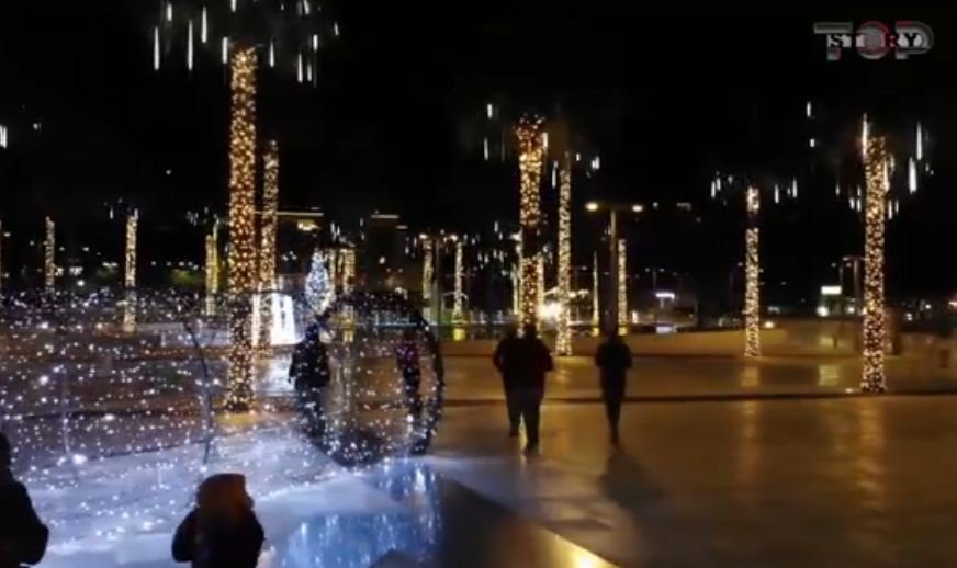 Abuzimi me tenderat e Vitit të Ri, ja bashkitë që shpenzojnë çdo vit para për të njëjtin dekor