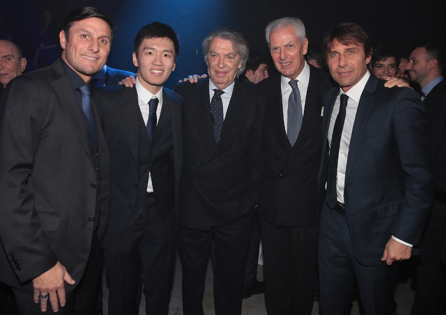 Eriksen-Zhiru, Interi “zbukurohet” për titullin. Kaos me Spinacolën