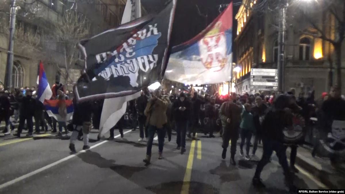 Sulmohet ambasada e Malit të Zi në Beograd