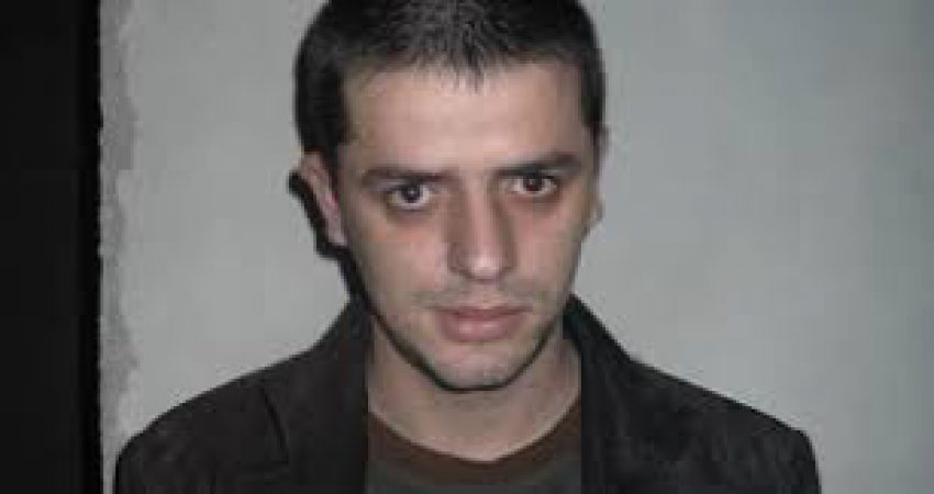 Biznesmeni i naftës i dha kontratë pune ish-kreut të bandës së Durrësit, Indrit Dokle