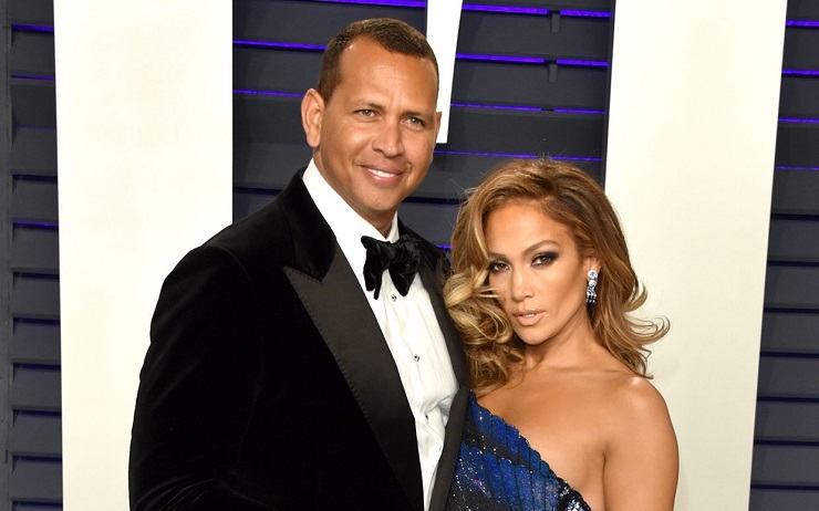 Periudhë e keqe për JLo dhe Alex, fotografohen në gjendje të rëndë në makinë