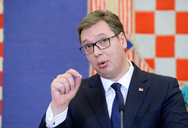 Vuçiç: Kosova mund të miratojë ligj të ngjashëm me Malin e Zi, serbët do luftojnë si gjithmonë