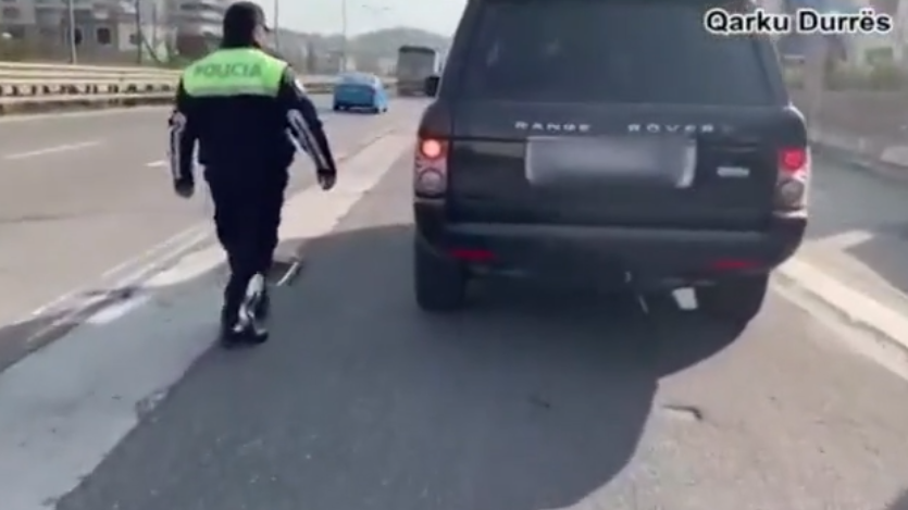 Radarë dhe testues alkooli! Forcohen kontrollet rrugore në 5 qarqe të vendit (VIDEO)