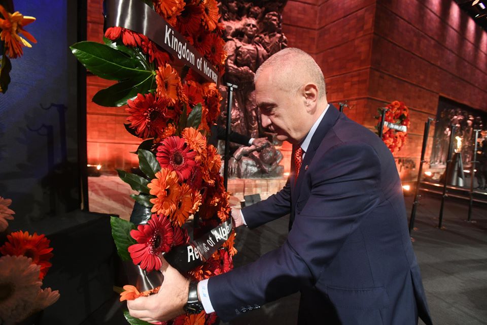 Përkujtimi i Holokaustit, Meta: Krenar për kombin tonë që mbrojti dhe mirëpriti mijëra hebrenj