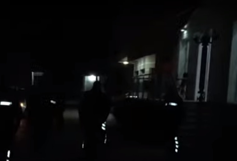 Të shtëna me armë zjarri në një lokal, 2 të plagosur