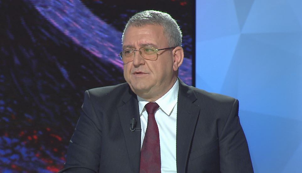 “Panuçi ishte zgjedhje e gabuar dhe na shkatërroi”, Duka: Reja ishte i dyzuar, por e bindi Tare