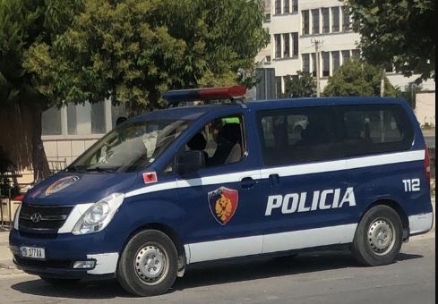 Armë, municion dhe kanabis, arrestohet 40- vjeçari