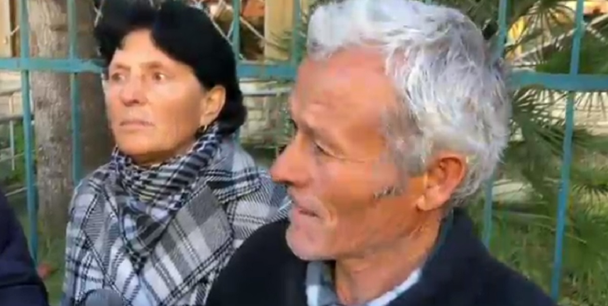 Vrasja horror e 50-vjeçares, prindërit e njërit prej autorëve: Djalin e pushkatoj me dorën time