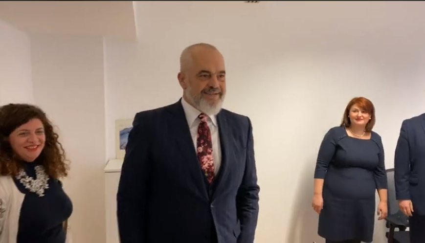 “Nesër marrim zyrtarisht kryesinë”, Rama në zyrat e OSBE në Vjenë