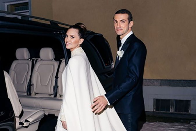 Dasmë përrallore/ Ish-gruaja e Abramovich martohet me manjatin grek