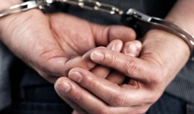 Kërkon 25 mijë euro, arrestohet zyrtari policor