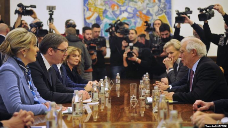 &#8220;BE e njeh Kosovën&#8221;, Borell takon Vuçiç: Përfaqësues të posaçëm për dialogun Prishtinë- Beograd