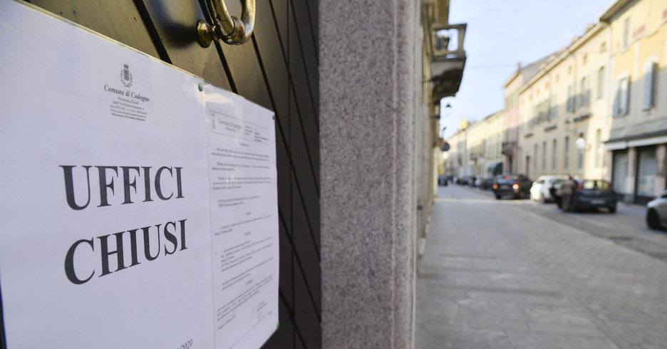 Koronavirusi në Itali/ Autoritetet mbyllin shkollat, baret dhe institucionet publike