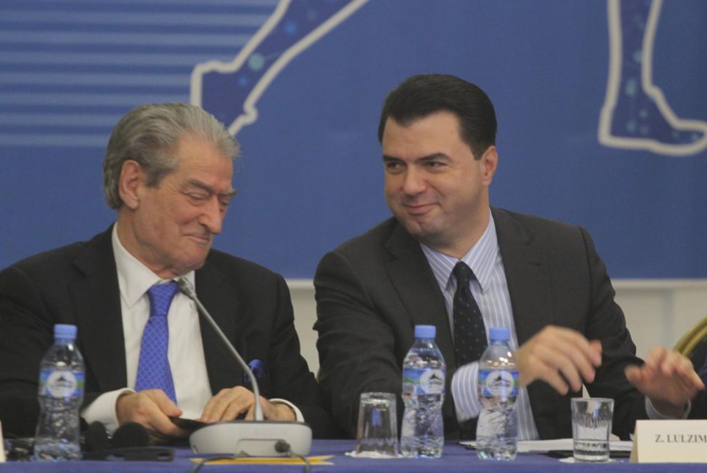 Basha dhe Berisha përkrah njëri-tjetrit pas një mungese të gjatë (FOTO)