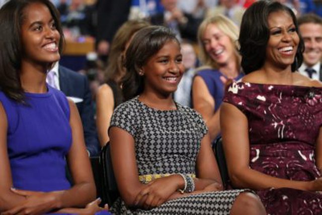 Michelle Obama tregon pse nuk i ndjek vajzat në rrjetet sociale