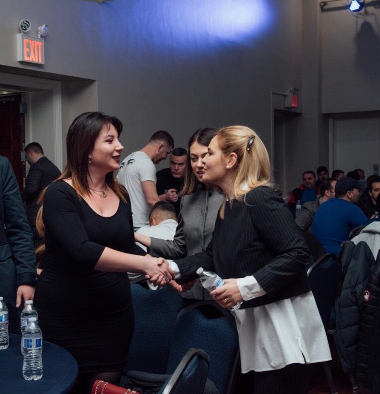 Kryemadhi: Shqipëria po zbrazet dhe po plaket