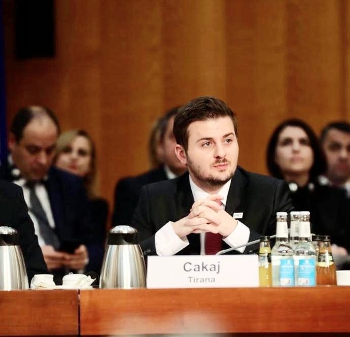 Cakaj: Koha për thellim të mëtejmë të marrëdhënieve mes Kosovës e Shqipërisë