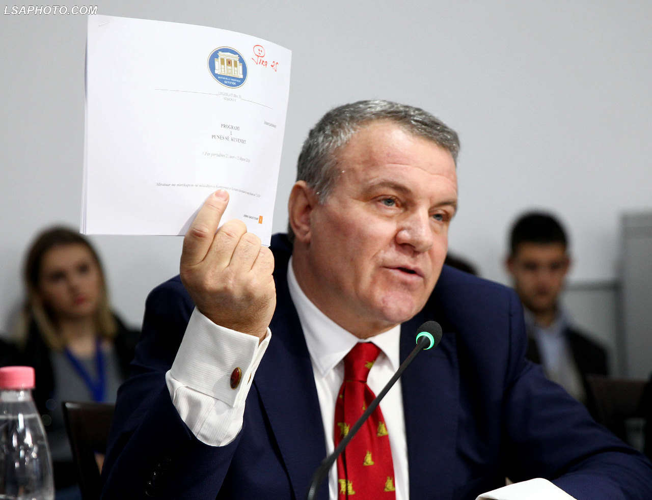 U shkarkua nga detyra, Arben Malaj padit Kuvendin dhe BSH-në