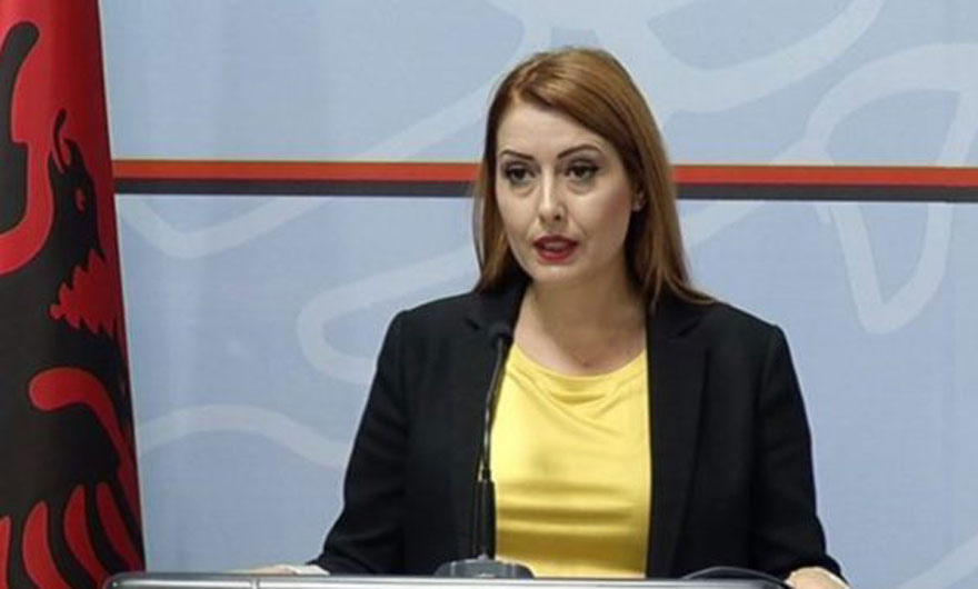 “Ishte koha katrahurës”, Manastirliu nxjerr fotot e Qendrës Spitalore: Nuk do të ketë kthim pas!