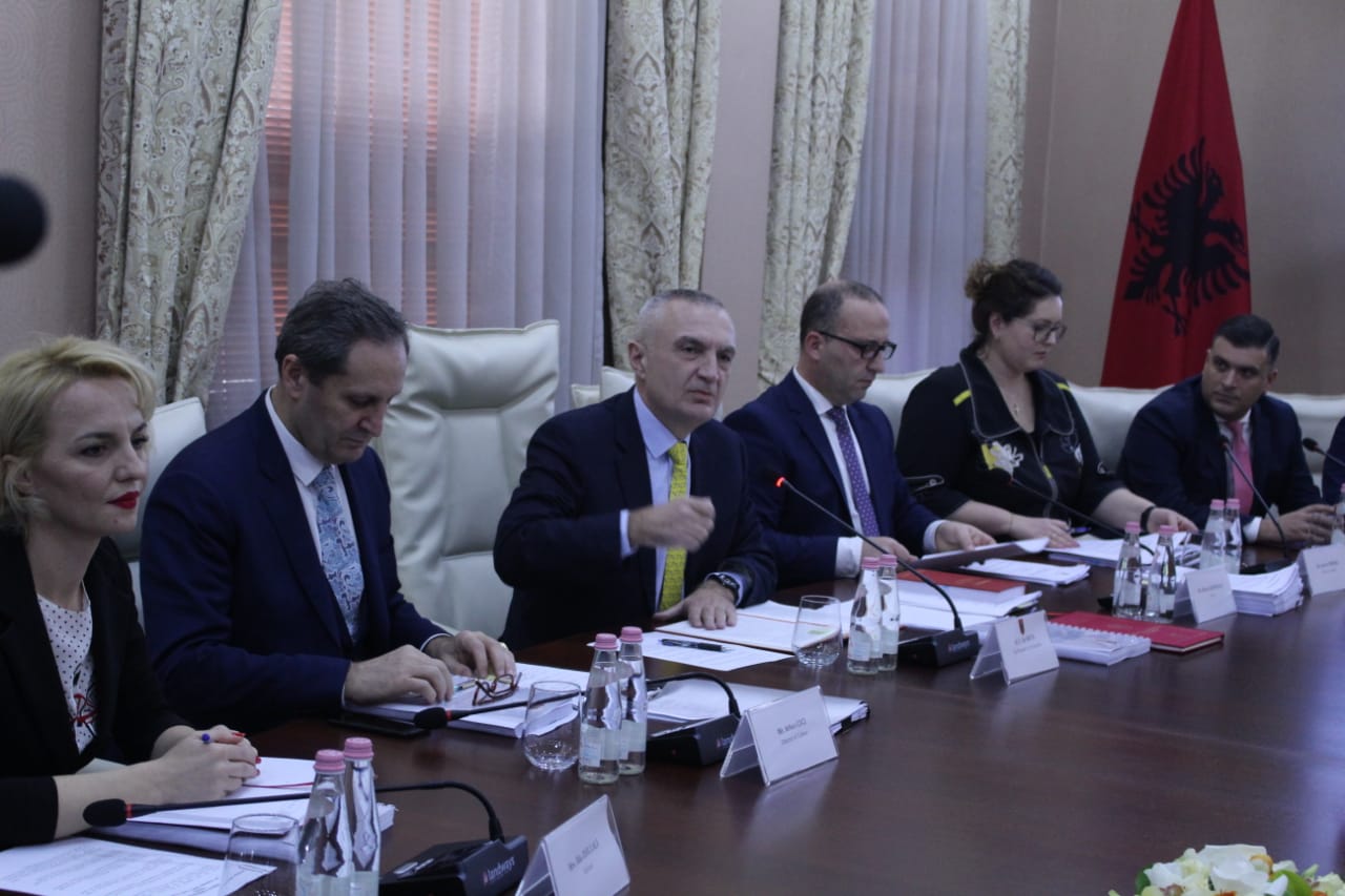 Meta takon Komisionin e Venecias: Kemi bërë një Kushtetutë të mrekullueshme