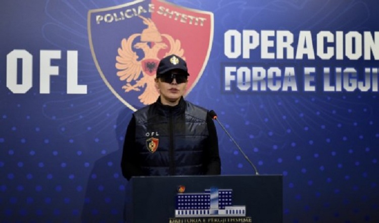 Me syze dhe misterioze, Policia zbulon cila është zëdhënësja e OFL-së (FOTO)