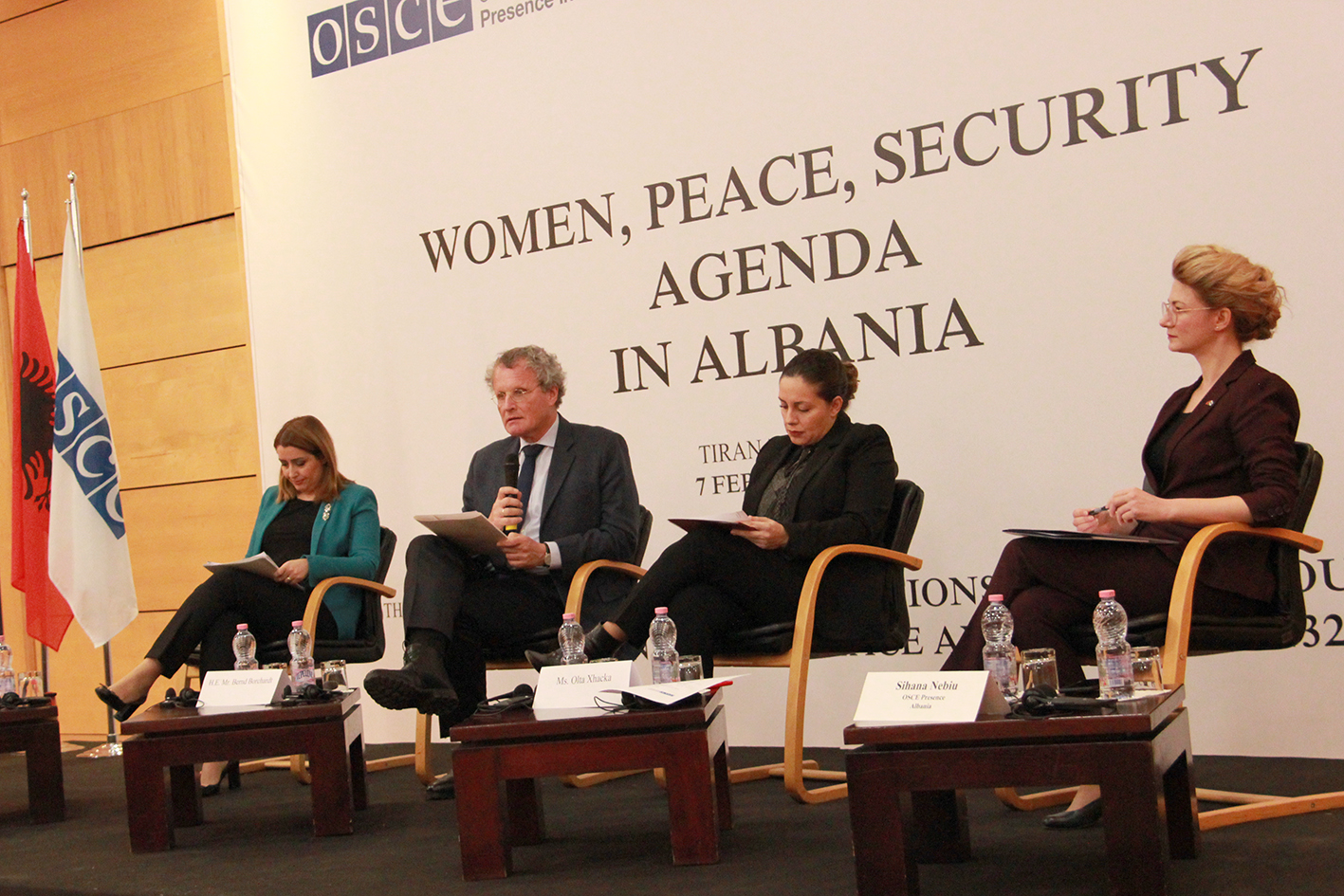 Prezenca e OSBE-së ndihmon Shqipërinë në zbatimin e axhendës për gratë, paqen dhe sigurinë