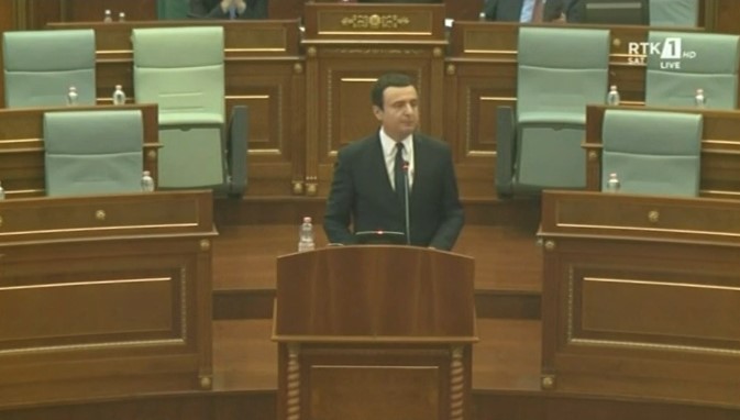 Albin Kurti prezanton kabinetin e ri qeveritar