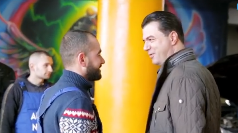 Basha në servisin e makinave të Nikut: Problem për specialistë, kanë ikur në Gjermani (VIDEO)