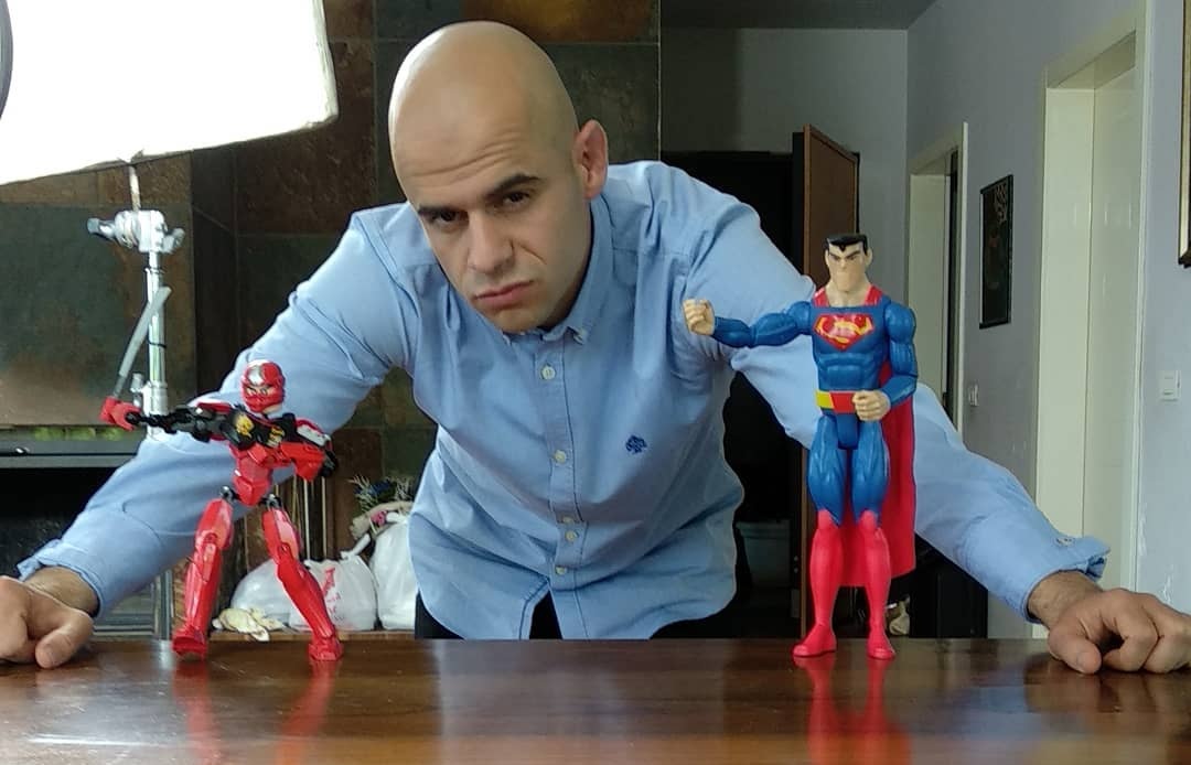 Aktori i “Portokalli” dikur punonte kamarier