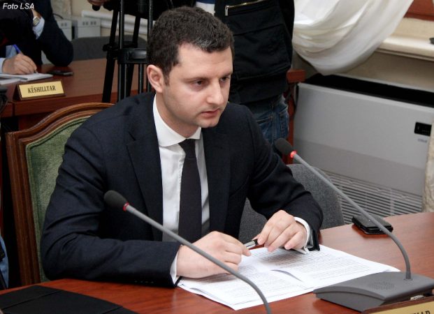 Emërohet kryetari i ri i AMF-së, Ervin Mete zëvendëson Ervin Koçin