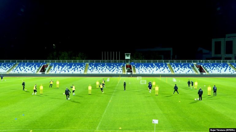 Futbollisti serb pranoi të luajë për Kombëtaren U19 të Kosovës, hakmerret Serbia