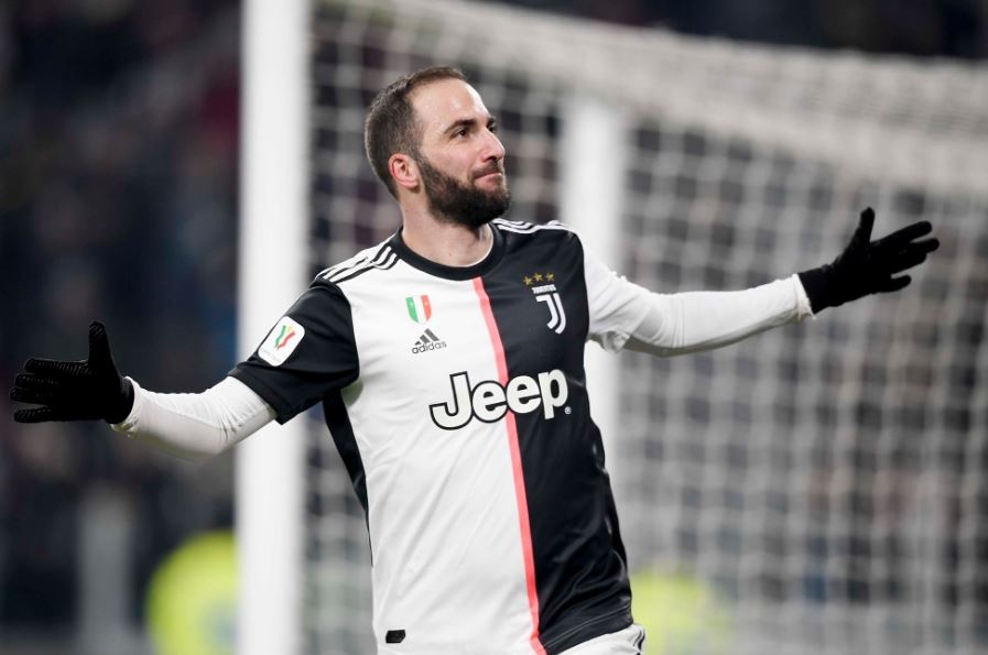 Gati të hidhet në sulm, klubi i Serisë A interesohet për Higuainin