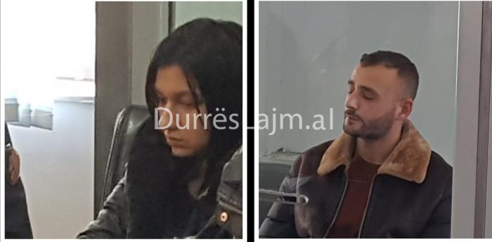 Çifti i rrezikshëm/ Astrit Thaçi dhe e dashura dalin para gjykatës në Durrës (FOTO)