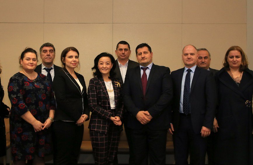 Yuri Kim takon anëtarët e KLGJ: Të krijohen institucione të forta demokratike