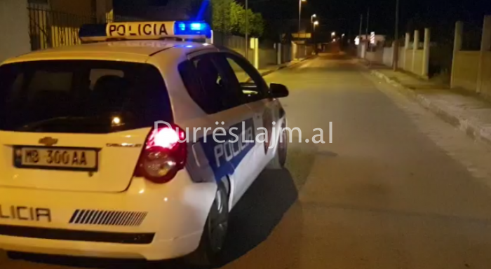 DETAJET/ I plagosuri në Durrës tentoi të ndalonte hajdutin t’i vidhte banesën (VIDEO)