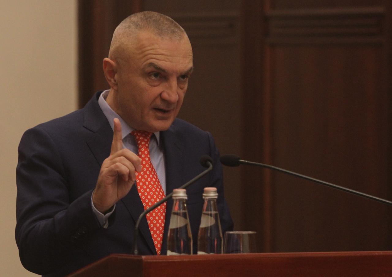 Manifestimi i 2 marsit/ Meta: Jo çudi që të dali lajmi për koronavirus