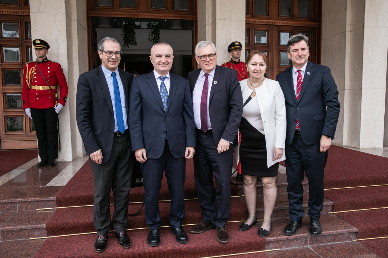 Presidenti Meta takon delegacionin e KiE: Votimet e 30 qershorit nuk i dhanë zgjidhje krizës