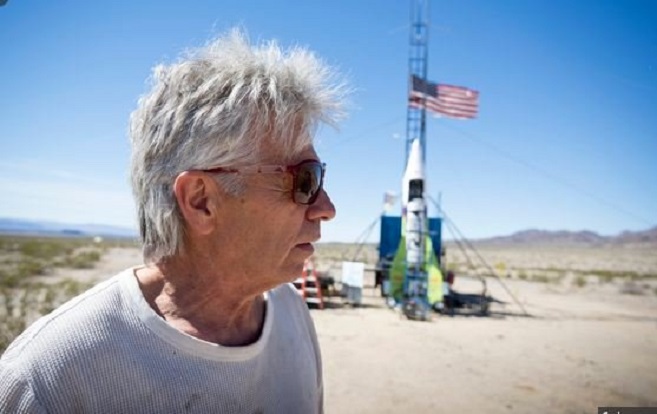 Donte të provonte se toka është e rrafshët, vdes në raketën që ndërtoi vetë