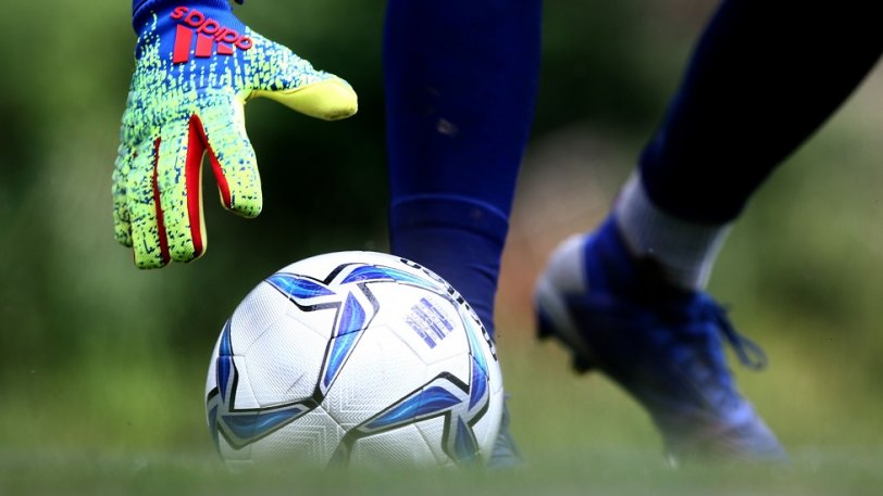 Ngjarje e turpshme në futbollin amator në Francë, lojtari kafshon kundërshtarin në organin gjenital