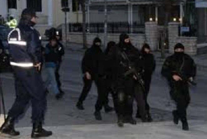 Kapen 1.3 ton kokainë, arrestohen 3 persona në Maqedoninë e Veriut