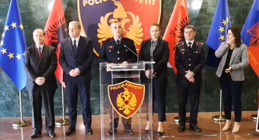 “Fati i lojërave”/ Kontrolle blic në 8 qarqe, 115 të arrestuar, sekuestrohen miliona lekë (VIDEO)