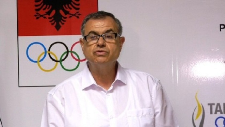 Dorëhiqet sekretari i Komitetit Olimpik Kombëtar Shqiptar, Stavri Bello