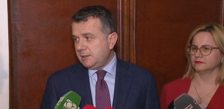 Koronavirusi/ Balla flet për masat e marra për Kongresin e PS-së dhe sulmon Berishën