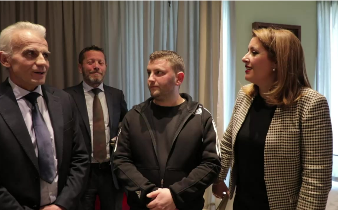 Ishin në Itali për mjekim, kthehen dy të mbijetuar nga tërmeti i 26 nëntorit