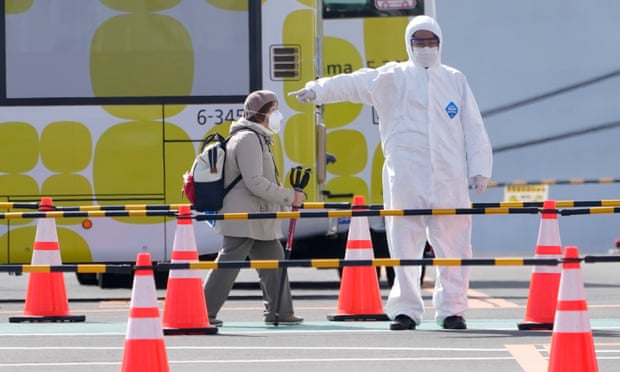 Koronavirusi shënon dy mijë viktima, Irani konfirmon dy rastet e para