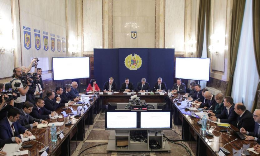 Një nga senatorët e partisë me koronavirus, e gjithë qeveria rumune në karantinë