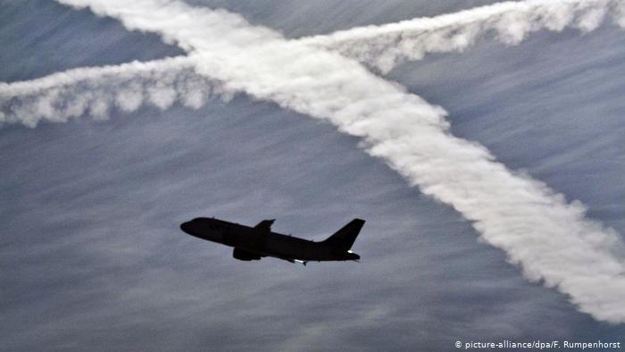 DW: Koronavirusi vështirëson kthimin e shqiptarëve në atdhe