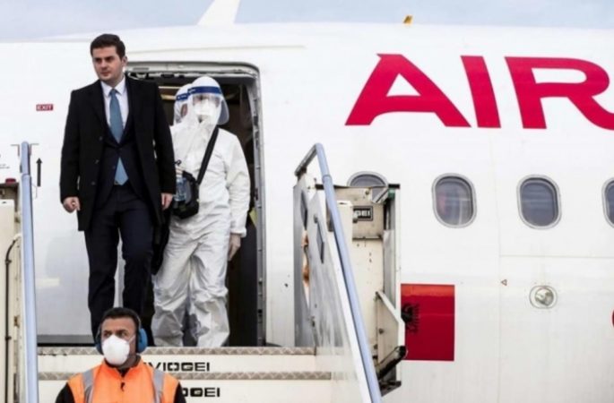 U kthye nga Italia, ministri Gent Cakaj në vetëkarantinim