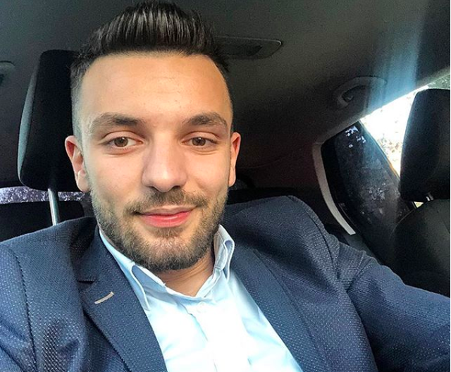 E ndaloi policia, Olsi Bylyku shpjegon situatën me uniformat blu