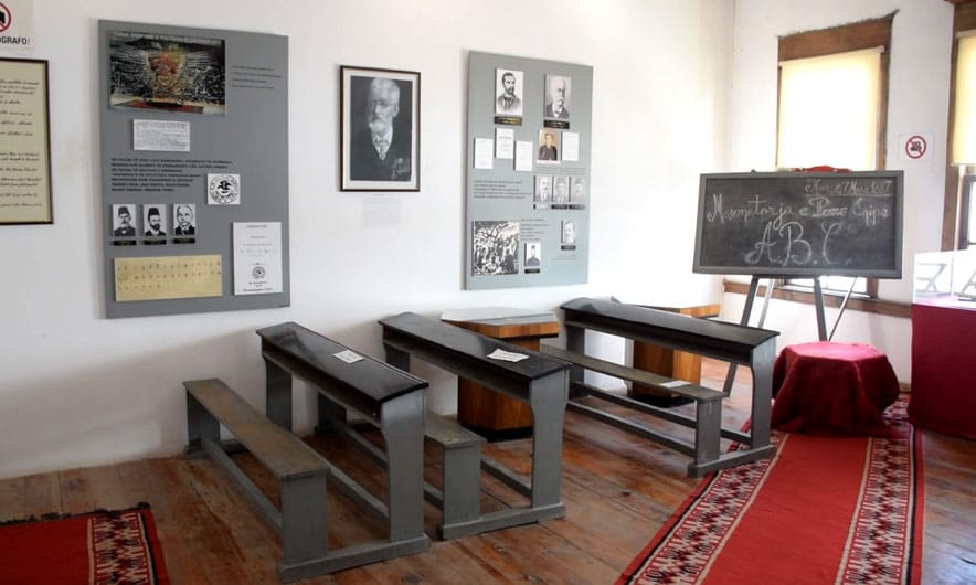 Meta uron 7 Marsin, bën thirrje të mos harrohet amaneti i Petro Nini Luarasit